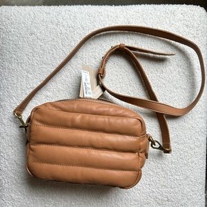 Madewell The Transport Camera Bag: Puff Edition